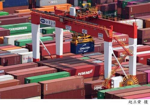 上海科技進步特等獎 這個看不到人的碼頭,勞動效率是傳統碼頭的213 ,全靠有個 中國智造 大腦